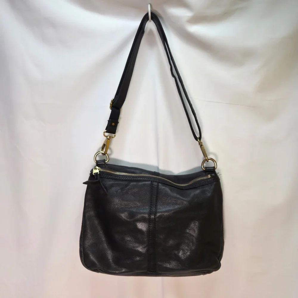Fossil black leather